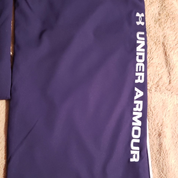 Boys under Armour sweat pants - Picture 7 of 7